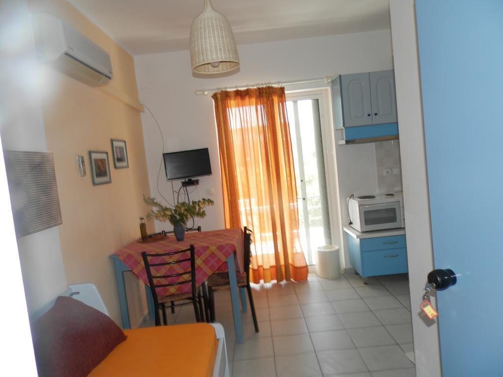 Silvi Mari Apartments Platanes  Exterior foto